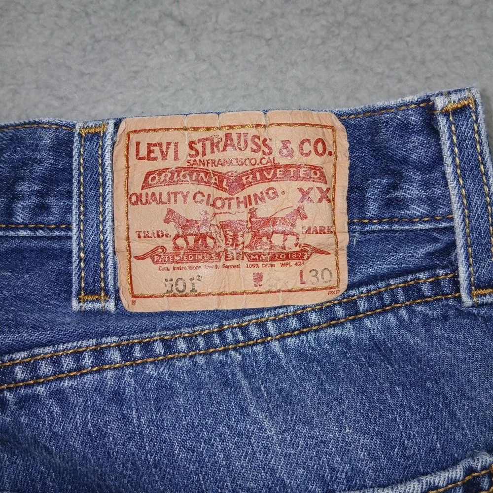 Levi's 501 Jeans Men 38x30‎ Blue Button Fly 100% Cotton Dominican Made